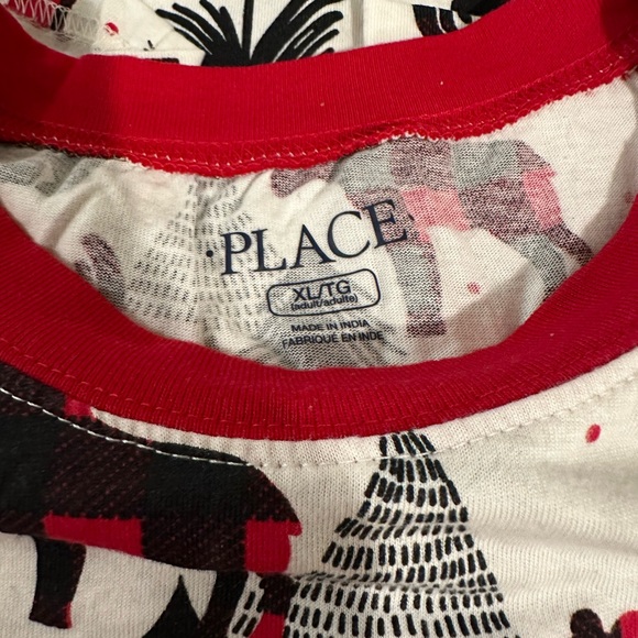 Adult unisex XL holiday pajamas - Picture 2 of 2